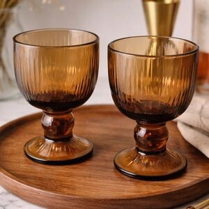 VTG Pfaltzgraff Gourmet Heavy Amber Glass Stemmed Goblet 5.25" T. Set of 2